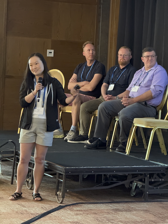 Susan Shao gives flash talk