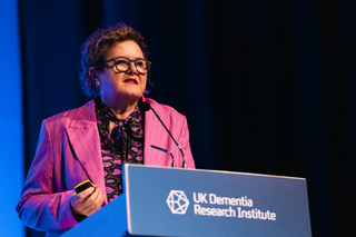 Erin Schuman gives Vallee Lecture 